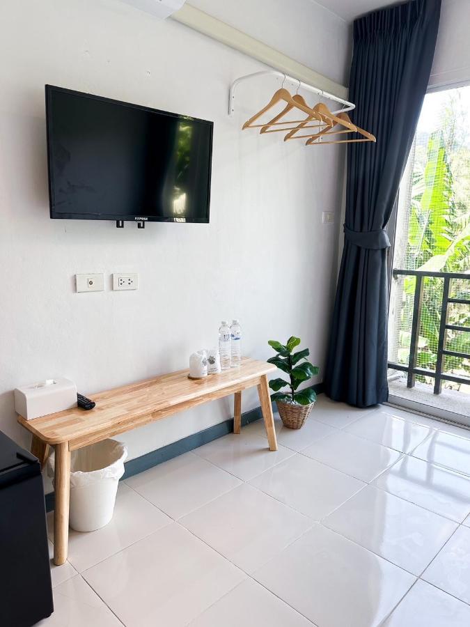 Baobab Hotel Patong Exterior photo